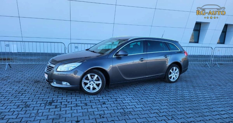 Opel Insignia cena 23900 przebieg: 238000, rok produkcji 2010 z Ciechocinek małe 667